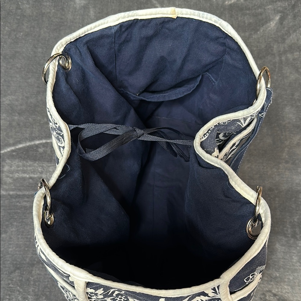 Floral Blue and White Tote Bag Preloved GUC - Picture 5 of 14